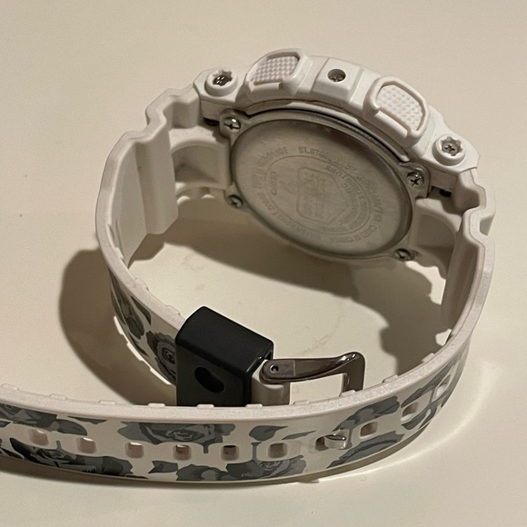Casio G-Shock S Series Floral Watch - Picture 6 of 8